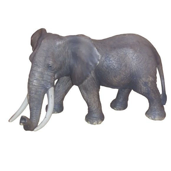 Schleich African Elephant Wildlife Figurine Collectible Gray Elephant Toy - Picture 1 of 12